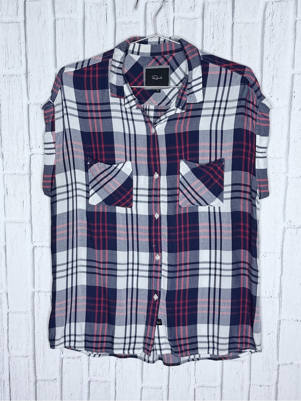 🇺🇸 Rails Plaid Button Down Shirt Navy Red White Short Sleeve Medium